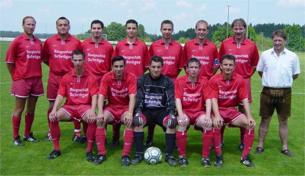 Fußball: Herren-1 Mannschaftsfoto, 2003-04